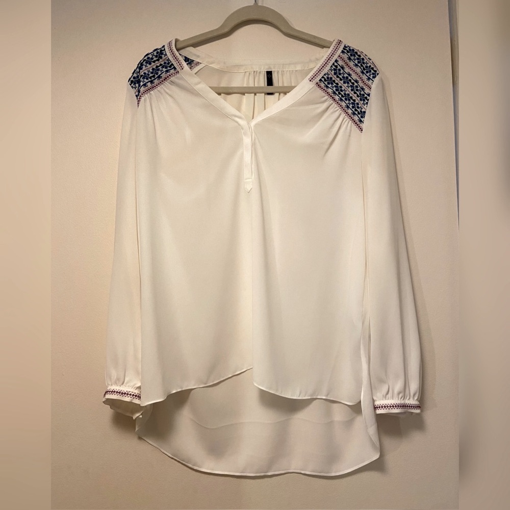 Not Your Daughter’s Jeans White Blouse Size S